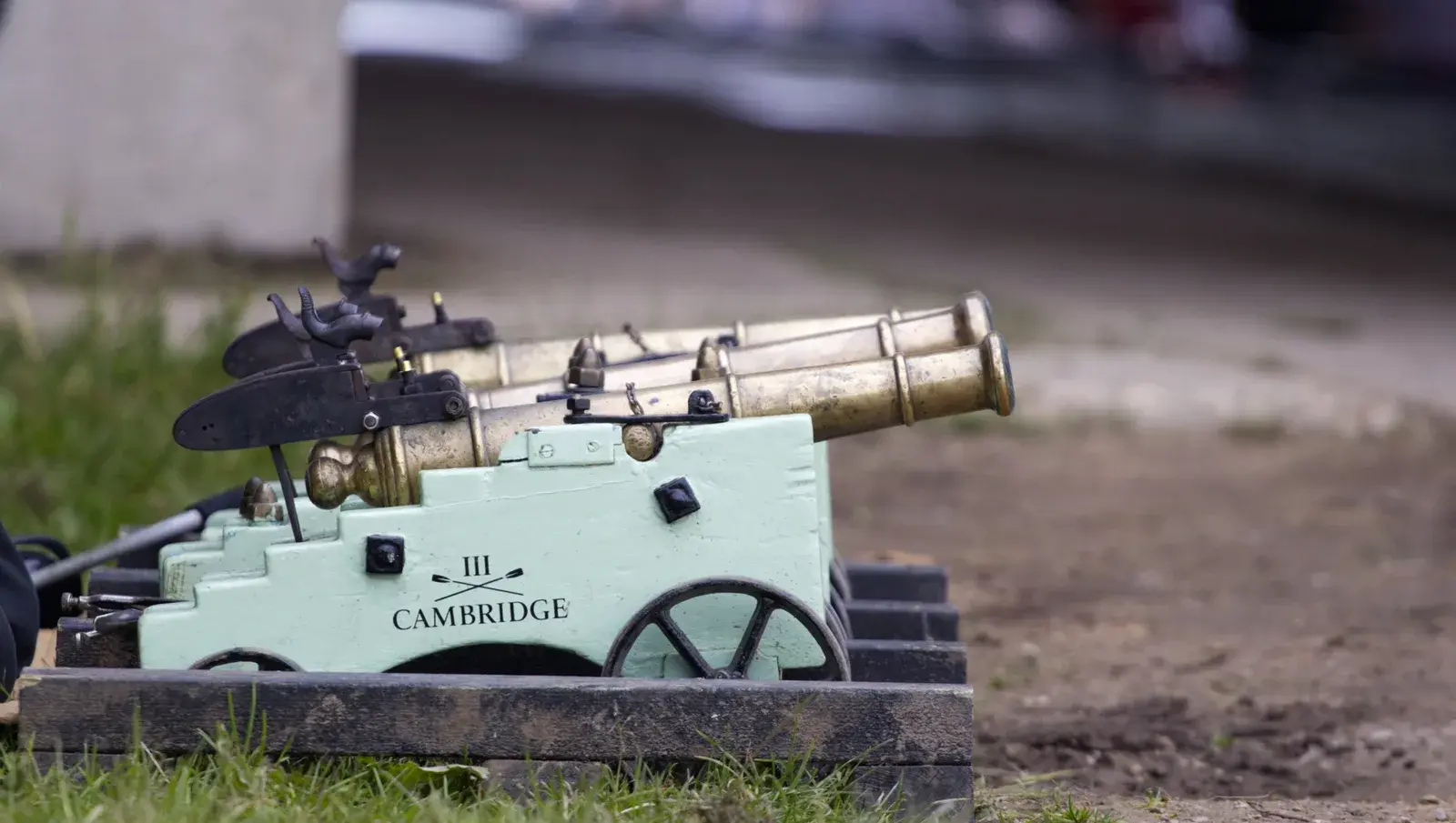 The cannon used to start bumps races